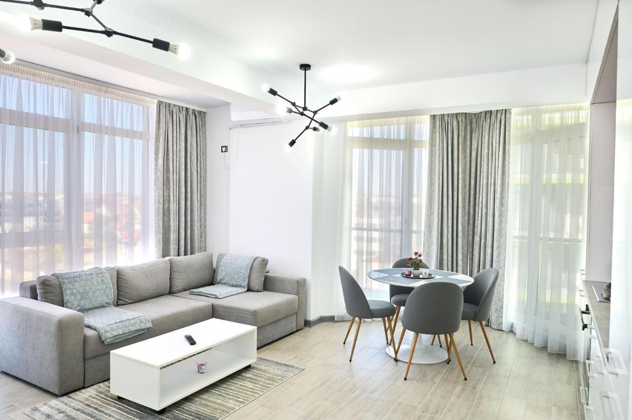 Apartment Seascape N Pool Mamaia